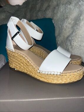 Franco Sarto White Leather Espadrille Wedge Sandals